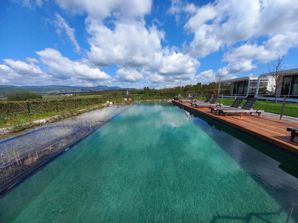 Glamping Maleric With Natural Pool Dragatuš Kültér fotó